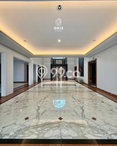 Dijual Rumah Luas Elegan Dengan View Eksklusif di Pondok Indah, Jakarta Selatan Dijual Rumah Luas Elegan Dengan View Eksklusif di Pondok Indah, Jakarta Selatan