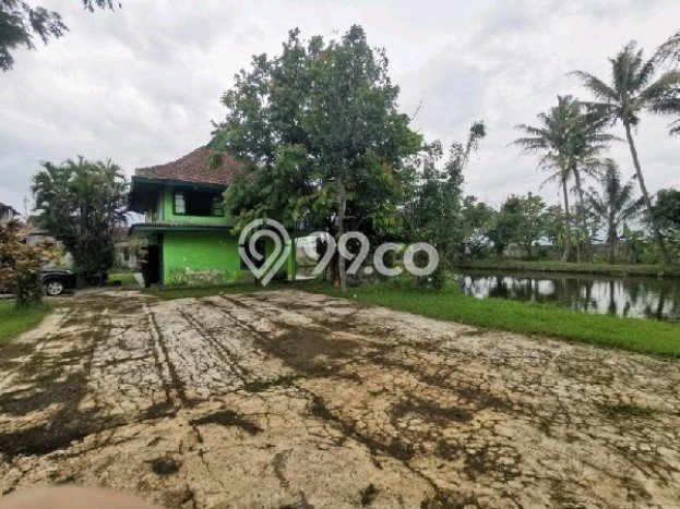 Lahan Kosong Dijual di Bandung dengan Area 3521m2 Lahan Kosong Dijual di Bandung dengan Area 3521m2