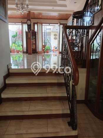 Dijual Rumah Mewah Elegan Dengan View Cantik di Dago, Bandung Dijual Rumah Mewah Elegan Dengan View Cantik di Dago, Bandung