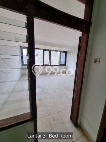 Jual Rumah Strategis Bagus Punya 3 KT di Astanaanyar Bandung SHM Jual Rumah Strategis Bagus Punya 3 KT di Astanaanyar Bandung SHM