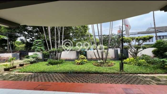 Dijual Rumah Mewah Elegan Dengan View Eksklusif di Gandaria, Jakarta Selatan Dijual Rumah Mewah Elegan Dengan View Eksklusif di Gandaria, Jakarta Selatan