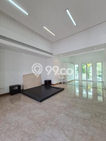 For Sale! Premium House LT 352m2 Desain Elegan di Pondok Indah For Sale! Premium House LT 352m2 Desain Elegan di Pondok Indah
