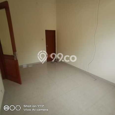 Jarang Ada! Rumah Kontrakan 4 Kamar Nyaman Siap Huni Pondok Indah Jarang Ada! Rumah Kontrakan 4 Kamar Nyaman Siap Huni Pondok Indah