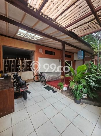 Rumah Luxury Modern Tanpa Renovasi di Gandaria Jakarta Selatan Rumah Luxury Modern Tanpa Renovasi di Gandaria Jakarta Selatan