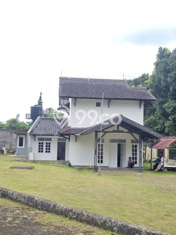 PELUANG INVESTASI! Vila di Cisarua, Area 2067m2m², Hasil Menjanjikan PELUANG INVESTASI! Vila di Cisarua, Area 2067m2m², Hasil Menjanjikan