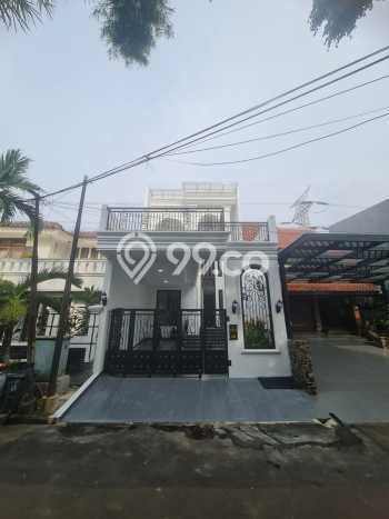 Ready to Use! Luxury House LT 215m2 Desain Elegan di Bintaro Ready to Use! Luxury House LT 215m2 Desain Elegan di Bintaro