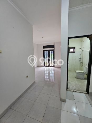 Jual Rumah Luas Elegan Dengan View Eksklusif di Ciganjur, Jakarta Selatan Jual Rumah Luas Elegan Dengan View Eksklusif di Ciganjur, Jakarta Selatan