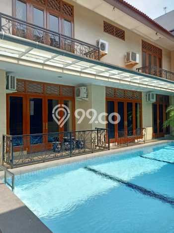 Rumah Luxury Modern Siap Huni di Senopati Jakarta Selatan Rumah Luxury Modern Siap Huni di Senopati Jakarta Selatan