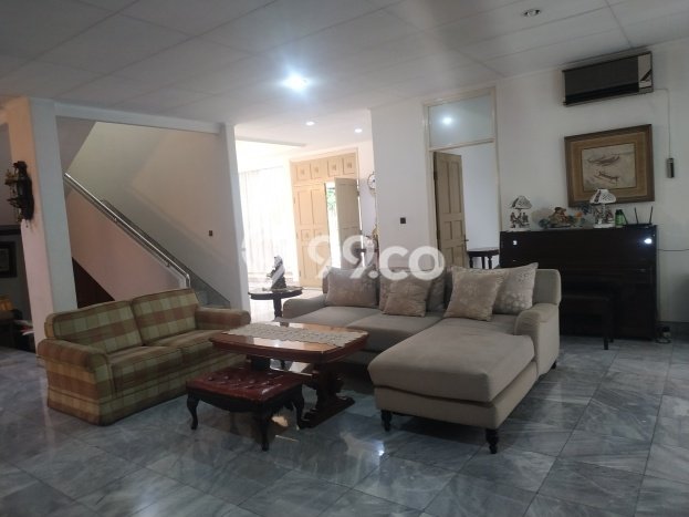 Dijual Hunian Mewah dengan Fasilitas Sekitar Komplit di Kebayoran Baru, Jakarta Selatan Dijual Hunian Mewah dengan Fasilitas Sekitar Komplit di Kebayoran Baru, Jakarta Selatan