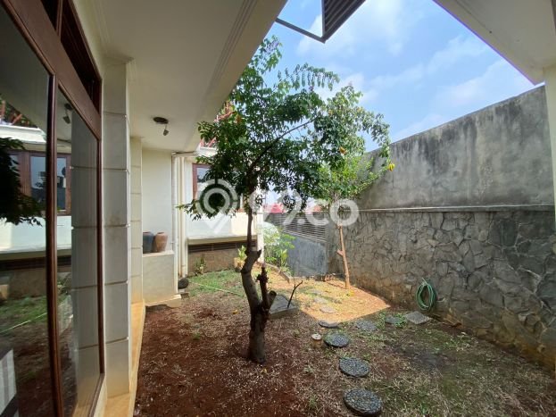 Rumah Elit Modern Siap Huni di Radio Dalam Jakarta Selatan Rumah Elit Modern Siap Huni di Radio Dalam Jakarta Selatan