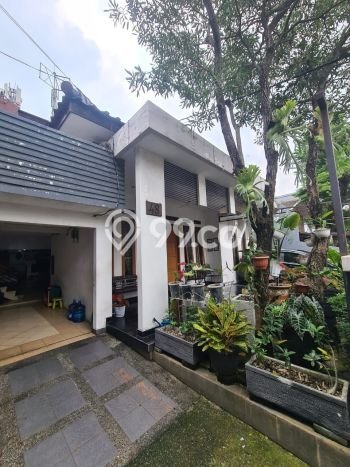 For Sale! Luxury House LT 320m2 Desain Modern di Radio Dalam For Sale! Luxury House LT 320m2 Desain Modern di Radio Dalam