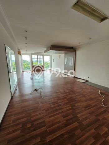 Ruko Dijual di Jakarta Selatan LT 85m2 & LB 370m2 Lokasi Terbaik! Ruko Dijual di Jakarta Selatan LT 85m2 & LB 370m2 Lokasi Terbaik!