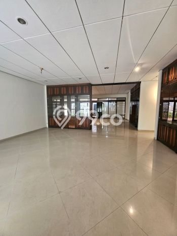 Hunian Elit LB 427m2 Siap Huni Desain Elegan di Radio Dalam, Jakarta Selatan Hunian Elit LB 427m2 Siap Huni Desain Elegan di Radio Dalam, Jakarta Selatan
