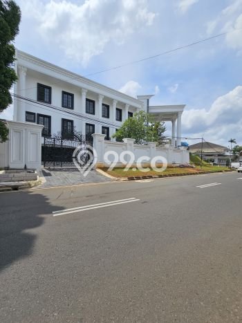 Hunian Super Elit dengan Akses Paling Strategis di Pondok Indah, Jakarta Selatan Hunian Super Elit dengan Akses Paling Strategis di Pondok Indah, Jakarta Selatan