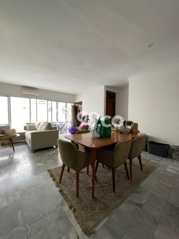 Rumah Elit Modern Tanpa Renovasi di Lebak Bulus Jakarta Selatan Rumah Elit Modern Tanpa Renovasi di Lebak Bulus Jakarta Selatan
