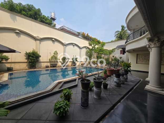 Rumah Elit Modern Siap Huni di Pondok Indah Jakarta Selatan Rumah Elit Modern Siap Huni di Pondok Indah Jakarta Selatan