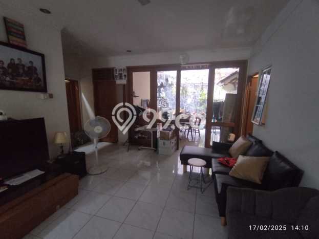 Dijual Rumah Mewah Elegan Dengan View Cantik di Bintaro, Jakarta Selatan Dijual Rumah Mewah Elegan Dengan View Cantik di Bintaro, Jakarta Selatan