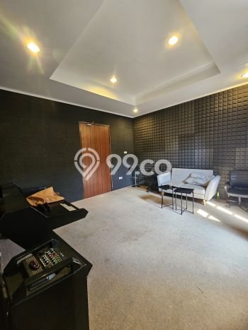 Dijual Rumah Mewah Elegan Dengan View Cantik di Warung Buncit, Jakarta Selatan Dijual Rumah Mewah Elegan Dengan View Cantik di Warung Buncit, Jakarta Selatan