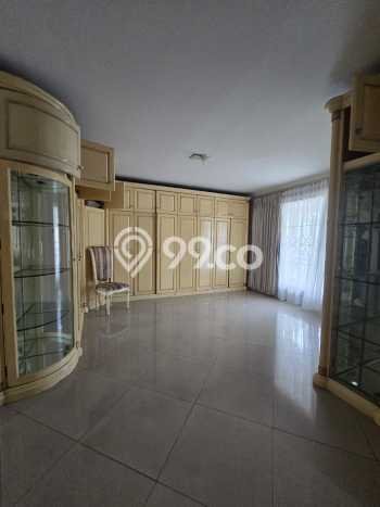 Rumah Elit Modern Siap Huni di Pondok Indah Jakarta Selatan Rumah Elit Modern Siap Huni di Pondok Indah Jakarta Selatan