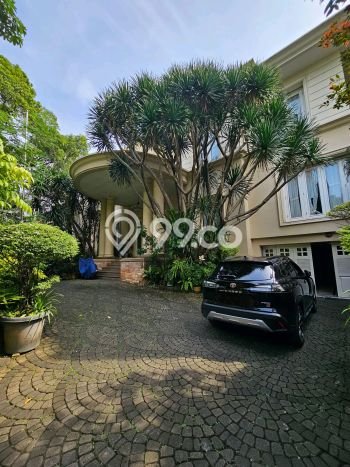 Dijual Rumah Luas Elegan Dengan View Eksklusif di Senopati, Jakarta Selatan Dijual Rumah Luas Elegan Dengan View Eksklusif di Senopati, Jakarta Selatan