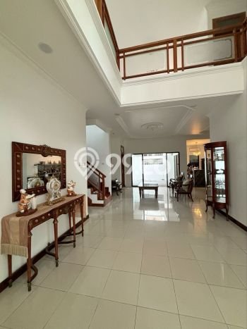 For Sale! Premium House LT 285m2 Desain Elegan di Senopati For Sale! Premium House LT 285m2 Desain Elegan di Senopati