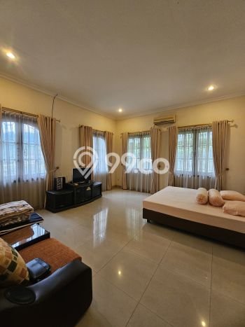 PELUANG INVESTASI! Vila di Cisarua, Area 2067m2m², Hasil Menjanjikan PELUANG INVESTASI! Vila di Cisarua, Area 2067m2m², Hasil Menjanjikan
