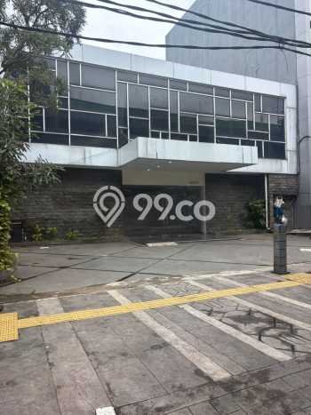 Untuk Dijual! Kantor di Senopati Jakarta Selatan LT 365m2 / LB 420m2 Kawasan Bisnis Untuk Dijual! Kantor di Senopati Jakarta Selatan LT 365m2 / LB 420m2 Kawasan Bisnis