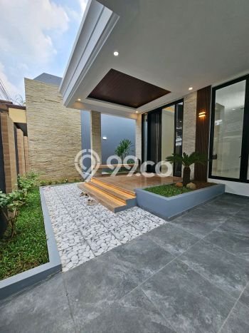 Jual Rumah Mewah Megah Dengan View Cantik di Radio Dalam, Jakarta Selatan Jual Rumah Mewah Megah Dengan View Cantik di Radio Dalam, Jakarta Selatan