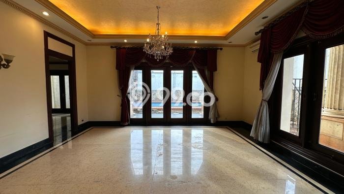 Dijual Rumah Premium dengan Fasilitas Sekitar Komplit di Kebayoran Baru, Jakarta Selatan Dijual Rumah Premium dengan Fasilitas Sekitar Komplit di Kebayoran Baru, Jakarta Selatan