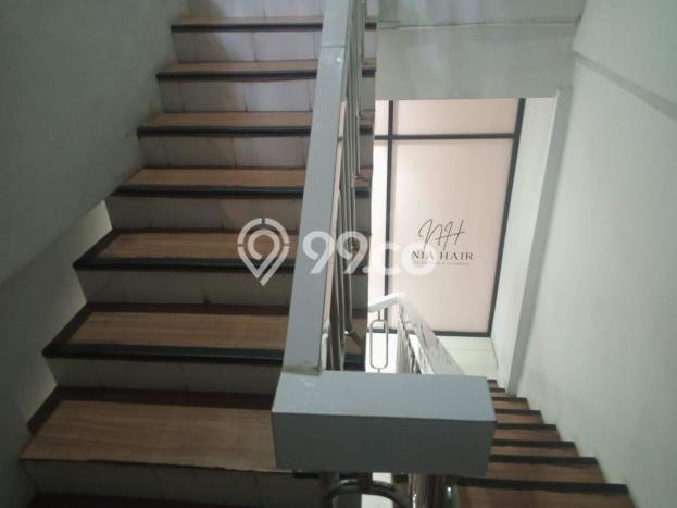 Ruko Dijual di Prime Area Jakarta Selatan Luas 245m2 Ruko Dijual di Prime Area Jakarta Selatan Luas 245m2