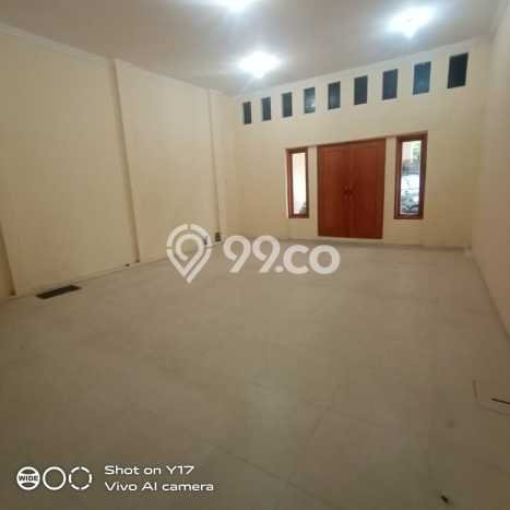 Jarang Ada! Rumah Kontrakan 4 Kamar Nyaman Siap Huni Pondok Indah Jarang Ada! Rumah Kontrakan 4 Kamar Nyaman Siap Huni Pondok Indah