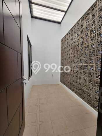 Rumah Luxury Modern Tanpa Renovasi di BSD Eminent Tangerang Rumah Luxury Modern Tanpa Renovasi di BSD Eminent Tangerang