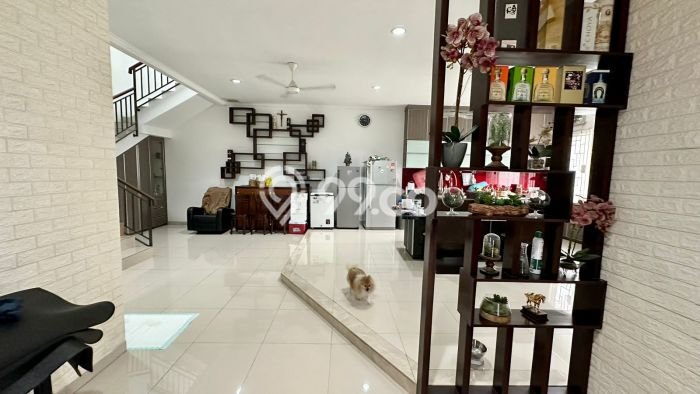Ready to Use! Luxury House LT 219m2 Desain Modern di BSD Foresta Ready to Use! Luxury House LT 219m2 Desain Modern di BSD Foresta