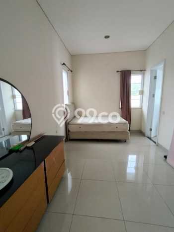 Disewakan! Rumah 3 Kamar Tidur &
3 Kamar Mandi di BSD De Park, Tangerang Disewakan! Rumah 3 Kamar Tidur &
3 Kamar Mandi di BSD De Park, Tangerang