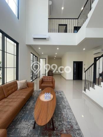 Hunian Elit LB 278m2 Siap Pakai Desain Elegan di Gading Serpong The Spring, Tangerang Hunian Elit LB 278m2 Siap Pakai Desain Elegan di Gading Serpong The Spring, Tangerang