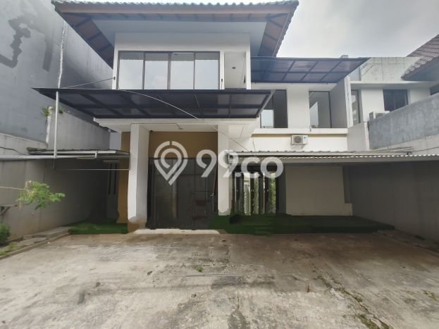 Rumah Elit LB 270m2 Siap Pakai Desain Elegan di BSD De Park, Tangerang Rumah Elit LB 270m2 Siap Pakai Desain Elegan di BSD De Park, Tangerang