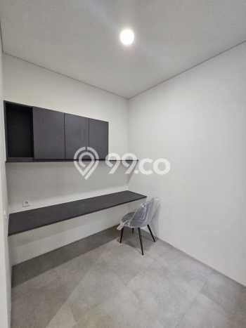 Rumah Luas Asri 3 KT Siap Huni di BSD City Tangerang Rumah Luas Asri 3 KT Siap Huni di BSD City Tangerang