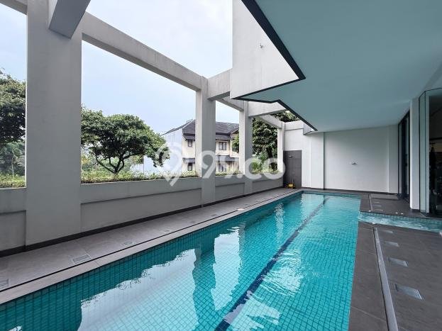 Hunian Elit LB 1400m2 Siap Huni Desain Elegan di BSD Telaga Golf, Tangerang Hunian Elit LB 1400m2 Siap Huni Desain Elegan di BSD Telaga Golf, Tangerang