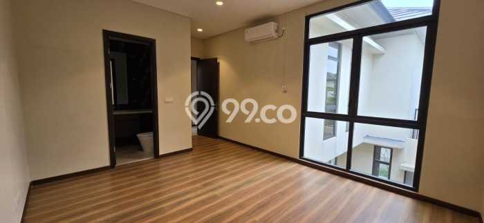 Rumah Mewah LB 242m2 Siap Huni Desain Elegan di BSD, Tangerang Rumah Mewah LB 242m2 Siap Huni Desain Elegan di BSD, Tangerang