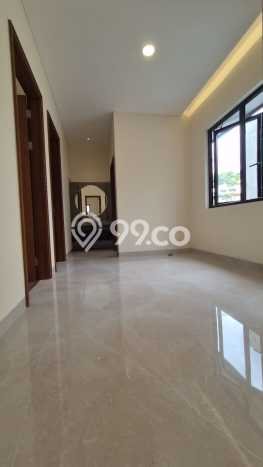 Rumah Mewah LB 289m2 Siap Huni Desain Elegan di BSD The Icon, Tangerang Rumah Mewah LB 289m2 Siap Huni Desain Elegan di BSD The Icon, Tangerang