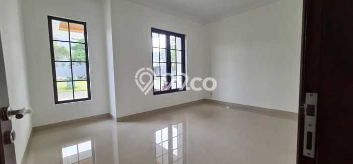 Rumah Elit Modern Tanpa Renovasi di BSD The Icon Tangerang Rumah Elit Modern Tanpa Renovasi di BSD The Icon Tangerang