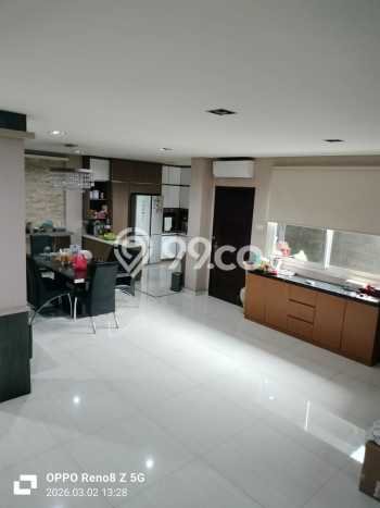 Hunian Mewah LB 200m2 Siap Pakai Desain Elegan di Bojong Indah, Jakarta Barat Hunian Mewah LB 200m2 Siap Pakai Desain Elegan di Bojong Indah, Jakarta Barat