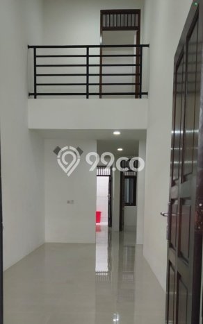 For Sale Hunian Rumah Terawat 4 Kamar di Grogol, Jakarta Barat For Sale Hunian Rumah Terawat 4 Kamar di Grogol, Jakarta Barat