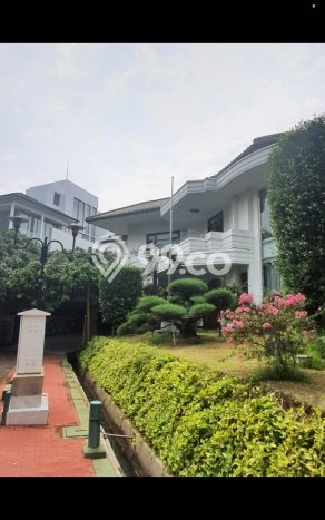 Hunian Mewah Siap Huni LT 1110m2 di Kelapa Gading, Jakarta Utara Hunian Mewah Siap Huni LT 1110m2 di Kelapa Gading, Jakarta Utara
