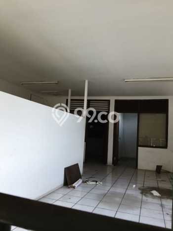Gudang Strategis Kawasan Kalideres, Luas 600m2m², Mainroad, Area Bisnis Aktif Gudang Strategis Kawasan Kalideres, Luas 600m2m², Mainroad, Area Bisnis Aktif