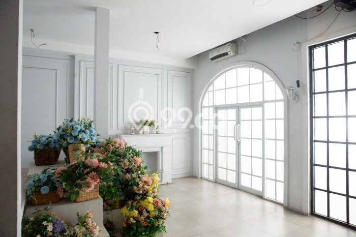 Rumah Mewah LB 520m2 Siap Huni Desain Elegan di Citra Garden, Jakarta Barat Rumah Mewah LB 520m2 Siap Huni Desain Elegan di Citra Garden, Jakarta Barat