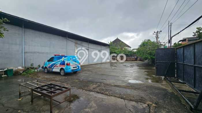 Gudang Area Strategis Kawasan , Luas 1300m2m², Jalan Strategis Gudang Area Strategis Kawasan , Luas 1300m2m², Jalan Strategis