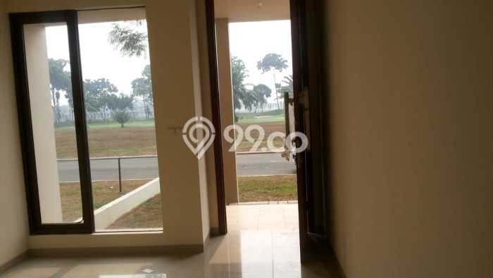 SIAP HUNI! Rumah Strategis di Cikupa, Luas 180m² LB 183m² SIAP HUNI! Rumah Strategis di Cikupa, Luas 180m² LB 183m²