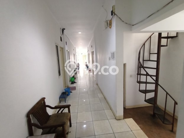 Rumah Harga Nego LT 270m² di Senen, Bebas Banjir, Jakarta Pusat Rumah Harga Nego LT 270m² di Senen, Bebas Banjir, Jakarta Pusat