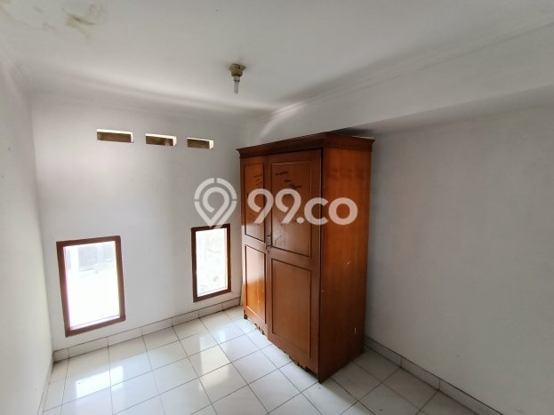 Dijual Rumah Luas Elegan Dengan View Eksklusif di Jati Padang, Jakarta Selatan Dijual Rumah Luas Elegan Dengan View Eksklusif di Jati Padang, Jakarta Selatan
